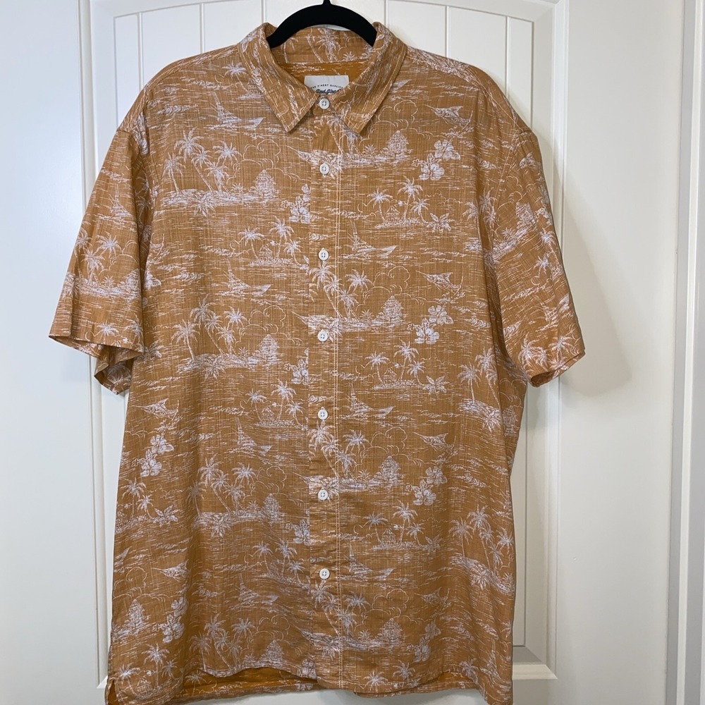 Red Head Shirt Mens XL Orange Rust Reverse Print Hawaiian Marlin Sailfish Button
